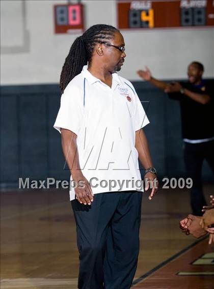 Thumbnail 1 in Chavez vs. Westside (McDonalds Texas Invitational) photogallery.