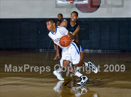 Thumbnail 3 in Chavez vs. Westside (McDonalds Texas Invitational) photogallery.