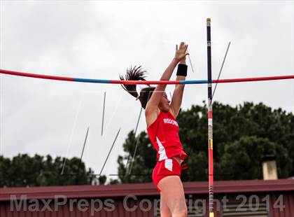 Thumbnail 2 in Corona Relays photogallery.