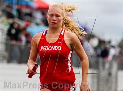 Thumbnail 3 in Corona Relays photogallery.