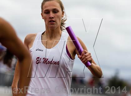 Thumbnail 2 in Corona Relays photogallery.