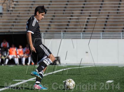 Thumbnail 2 in Cypress Falls vs Dobie (Pasadena Cup) photogallery.