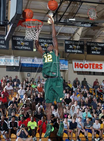 Thumbnail 1 in Slam Dunk Competition (City of Palms Classic) photogallery.