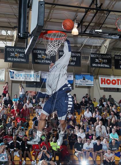 Thumbnail 2 in Slam Dunk Competition (City of Palms Classic) photogallery.
