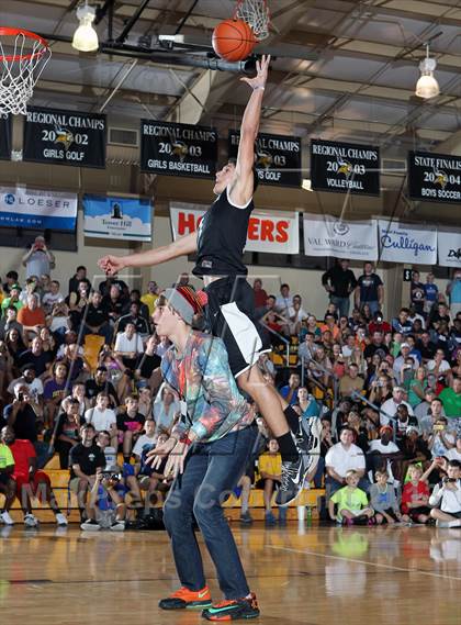 Thumbnail 2 in Slam Dunk Competition (City of Palms Classic) photogallery.