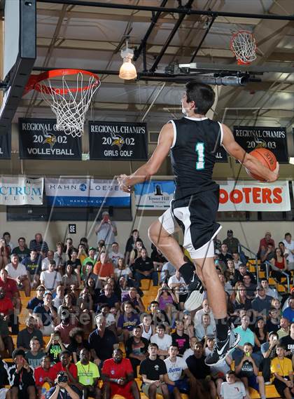 Thumbnail 1 in Slam Dunk Competition (City of Palms Classic) photogallery.