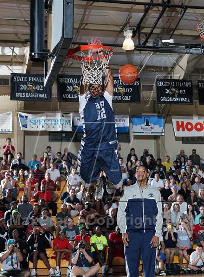 Thumbnail 1 in Slam Dunk Competition (City of Palms Classic) photogallery.