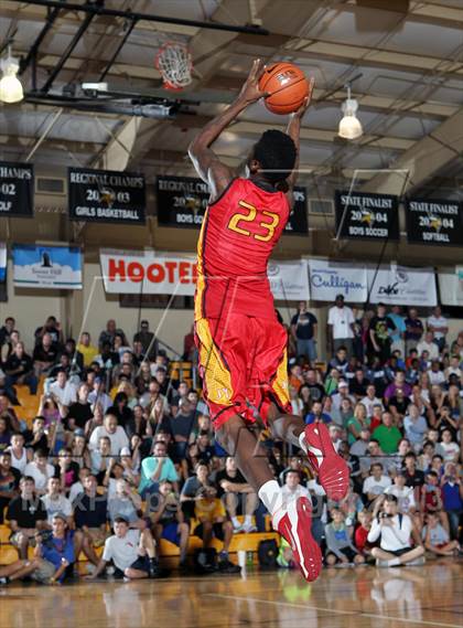 Thumbnail 1 in Slam Dunk Competition (City of Palms Classic) photogallery.