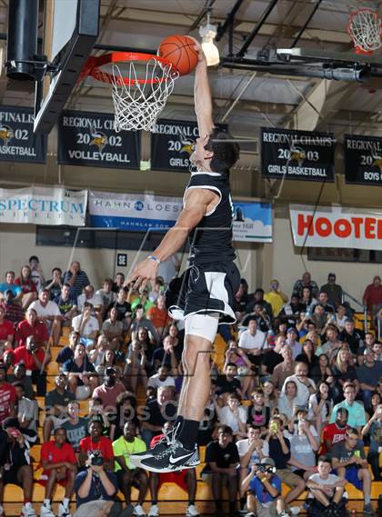 Thumbnail 3 in Slam Dunk Competition (City of Palms Classic) photogallery.