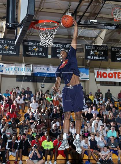 Thumbnail 3 in Slam Dunk Competition (City of Palms Classic) photogallery.