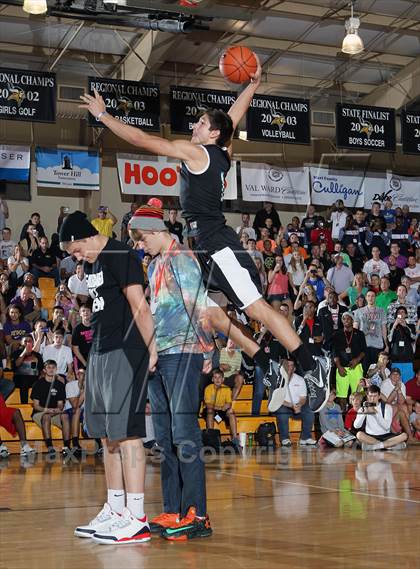 Thumbnail 3 in Slam Dunk Competition (City of Palms Classic) photogallery.