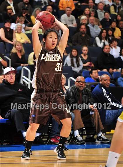 Thumbnail 1 in Mission Bay vs. Laguna Hills (CIF D3 SoCal Regional Final) photogallery.