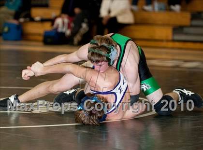 Thumbnail 2 in Monta Vista vs Homestead photogallery.