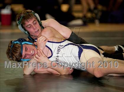Thumbnail 3 in Monta Vista vs Homestead photogallery.