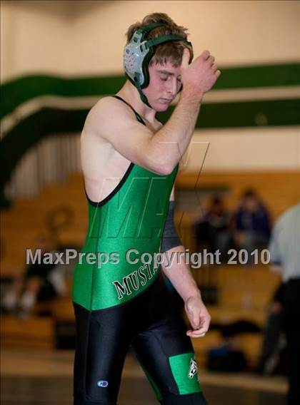 Thumbnail 2 in Monta Vista vs Homestead photogallery.