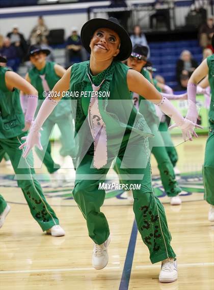Thumbnail 1 in Ridgeline Aeriettes photogallery.