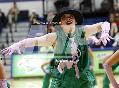 Thumbnail 1 in Ridgeline Aeriettes photogallery.