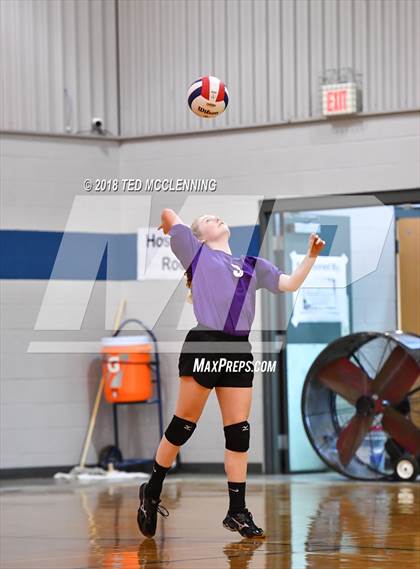 Thumbnail 2 in Atkins vs. Mayflower (AAA 3A 1st Round Playoff) photogallery.