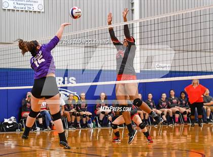 Thumbnail 1 in Atkins vs. Mayflower (AAA 3A 1st Round Playoff) photogallery.