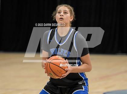Thumbnail 1 in West vs. Grandview (NIKE Tournament of Champions) photogallery.