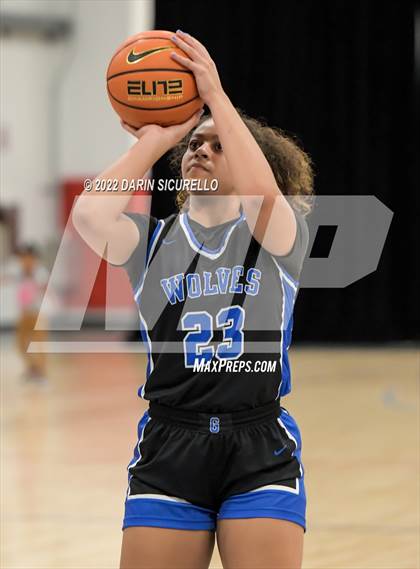 Thumbnail 1 in West vs. Grandview (NIKE Tournament of Champions) photogallery.