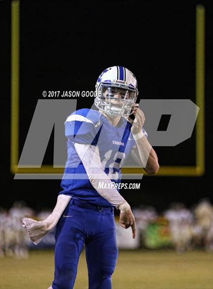 Thumbnail 1 in Giles County @ Marshall County photogallery.