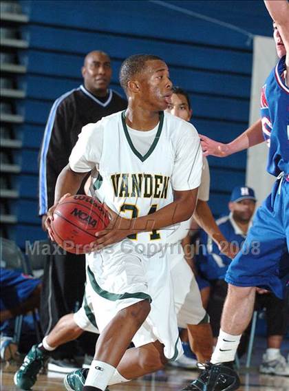 Thumbnail 3 in Hogan vs. Vanden (Les Curry Invitational) photogallery.