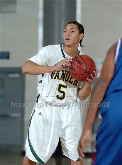 Thumbnail 2 in Hogan vs. Vanden (Les Curry Invitational) photogallery.