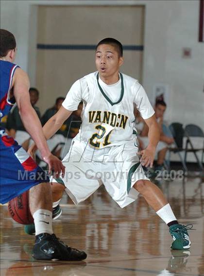 Thumbnail 2 in Hogan vs. Vanden (Les Curry Invitational) photogallery.