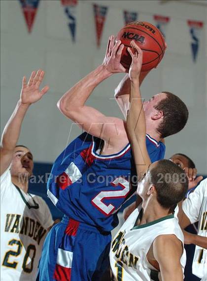 Thumbnail 2 in Hogan vs. Vanden (Les Curry Invitational) photogallery.