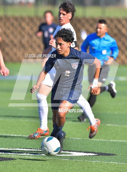 Thumbnail 2 in Glenn vs. Wakeland (UIL 5A Soccer Semifinal) photogallery.