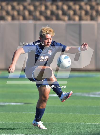 Thumbnail 1 in Glenn vs. Wakeland (UIL 5A Soccer Semifinal) photogallery.