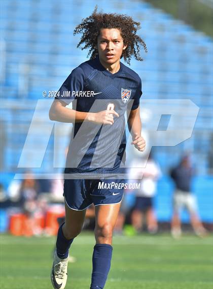 Thumbnail 3 in Glenn vs. Wakeland (UIL 5A Soccer Semifinal) photogallery.