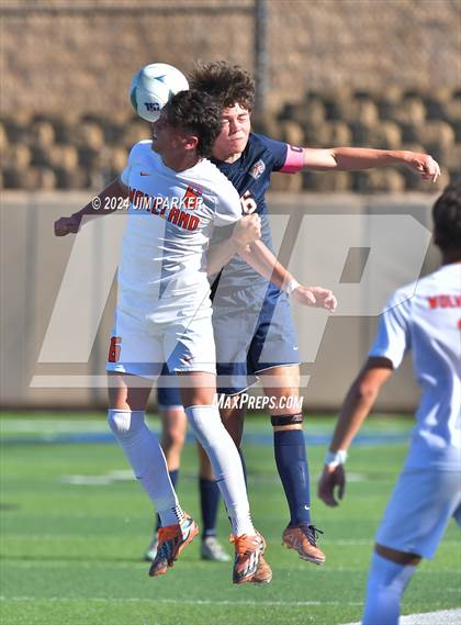 Thumbnail 2 in Glenn vs. Wakeland (UIL 5A Soccer Semifinal) photogallery.