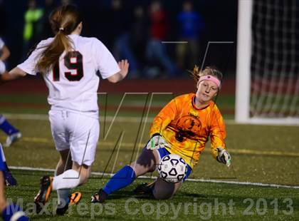 Thumbnail 3 in Old Saybrook vs. Portland (CIAC Class S Final) photogallery.