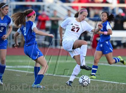 Thumbnail 3 in Old Saybrook vs. Portland (CIAC Class S Final) photogallery.