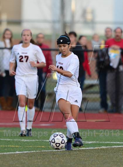 Thumbnail 2 in Old Saybrook vs. Portland (CIAC Class S Final) photogallery.