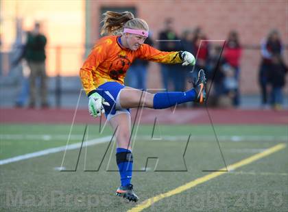 Thumbnail 3 in Old Saybrook vs. Portland (CIAC Class S Final) photogallery.