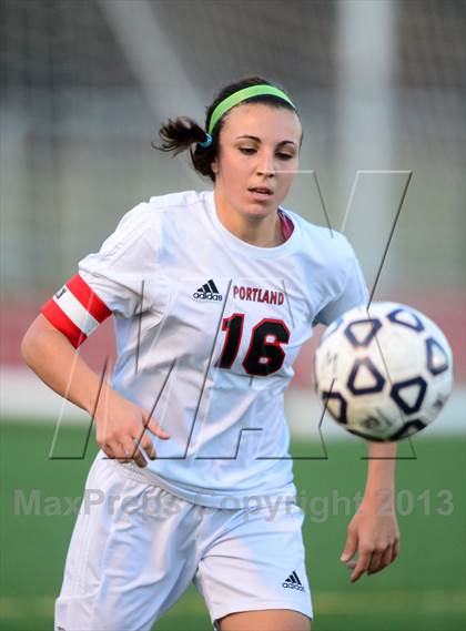Thumbnail 3 in Old Saybrook vs. Portland (CIAC Class S Final) photogallery.