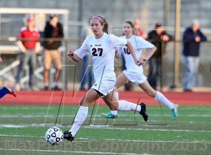 Thumbnail 1 in Old Saybrook vs. Portland (CIAC Class S Final) photogallery.