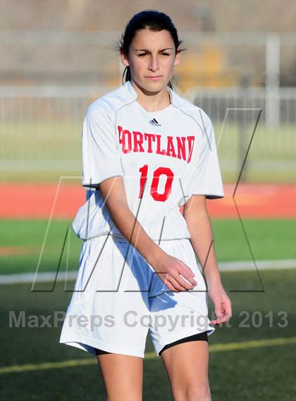 Thumbnail 2 in Old Saybrook vs. Portland (CIAC Class S Final) photogallery.