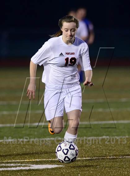 Thumbnail 3 in Old Saybrook vs. Portland (CIAC Class S Final) photogallery.
