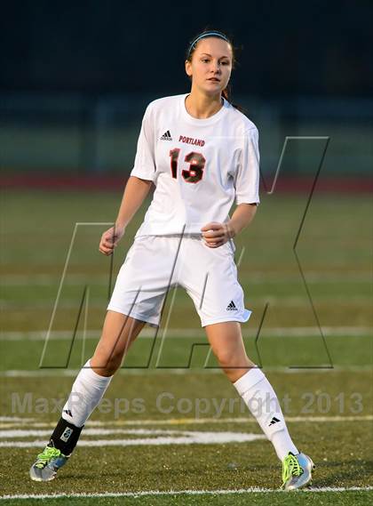 Thumbnail 2 in Old Saybrook vs. Portland (CIAC Class S Final) photogallery.