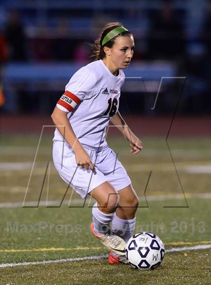 Thumbnail 3 in Old Saybrook vs. Portland (CIAC Class S Final) photogallery.
