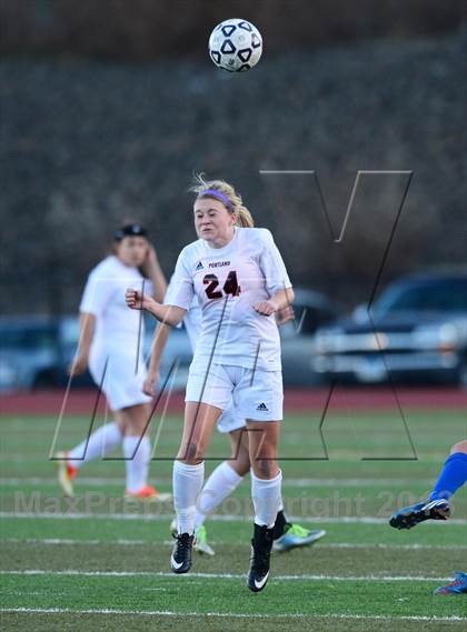 Thumbnail 2 in Old Saybrook vs. Portland (CIAC Class S Final) photogallery.