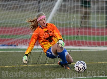 Thumbnail 1 in Old Saybrook vs. Portland (CIAC Class S Final) photogallery.