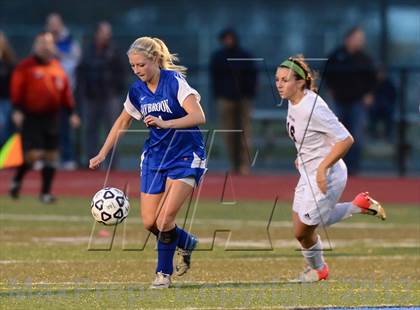 Thumbnail 1 in Old Saybrook vs. Portland (CIAC Class S Final) photogallery.