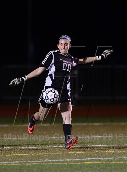 Thumbnail 2 in Old Saybrook vs. Portland (CIAC Class S Final) photogallery.