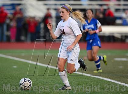 Thumbnail 3 in Old Saybrook vs. Portland (CIAC Class S Final) photogallery.