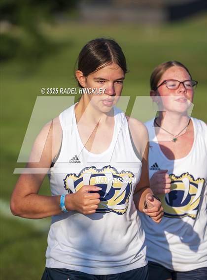 Thumbnail 2 in Independence City Championships photogallery.